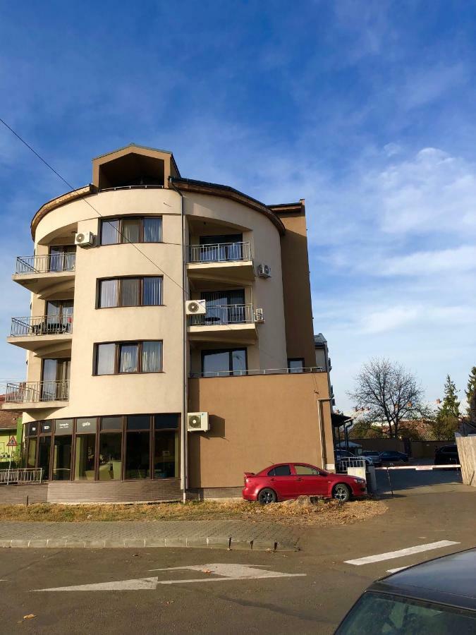 Central Apartments Târgu-Mureş 외부 사진